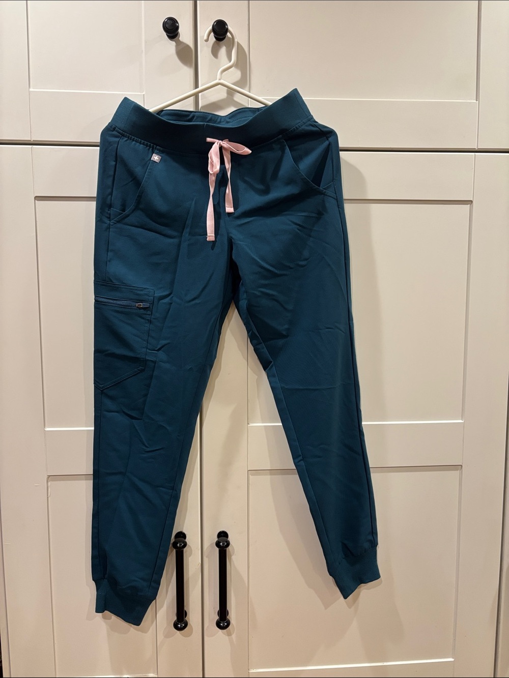 Figs Caribbean Blue Joggers with Pink Drawstring (Never Worn)